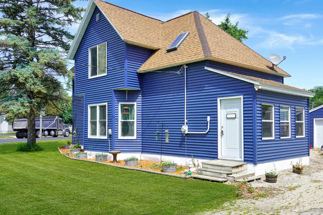 $250,000 | N5680 2nd Street, Shiocton, WI 54170