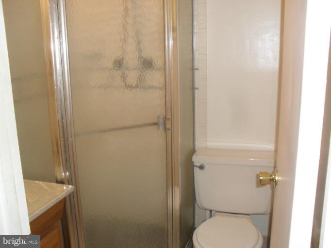 4737 Byron Road Baltimore, MD 21244 - Photo 14 of 18 Bath (Master)