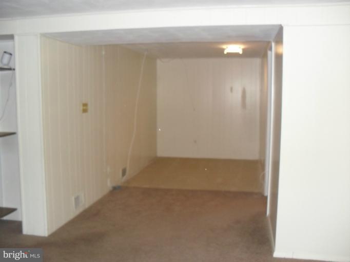4737 Byron Road Baltimore, MD 21244 - Photo 16 of 18 Family Room (L shaped area off fam. room)