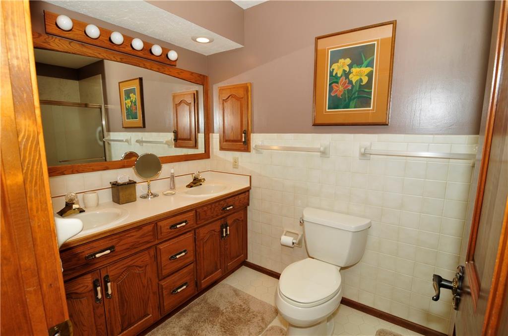206 Somerville Road, Unit 10 Anderson, IN 46011 - Photo 18 of 25 Gallery Image 18