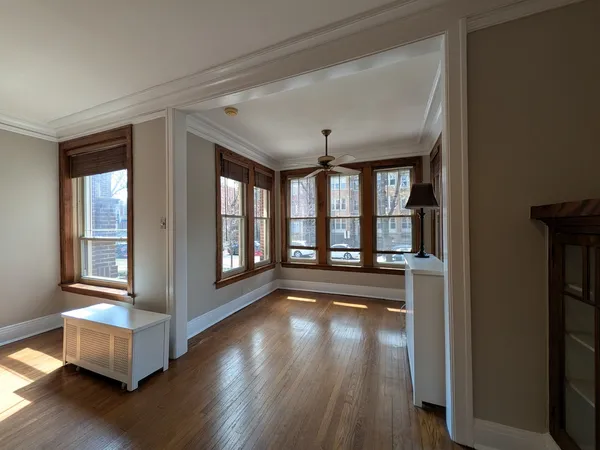 $350,000 | 1326 West Albion Avenue, Unit 1, Chicago, IL 60626