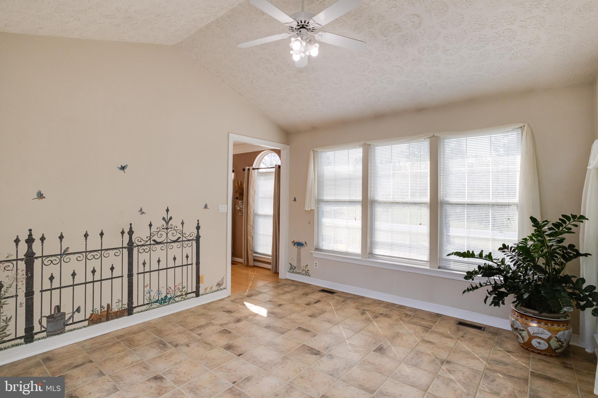 541 Stratford Road Fallston, MD 21047 - Photo 17 of 116