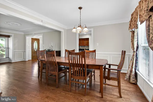 $989,900 | 15117 Philip Lee Road, Chantilly, VA 20151