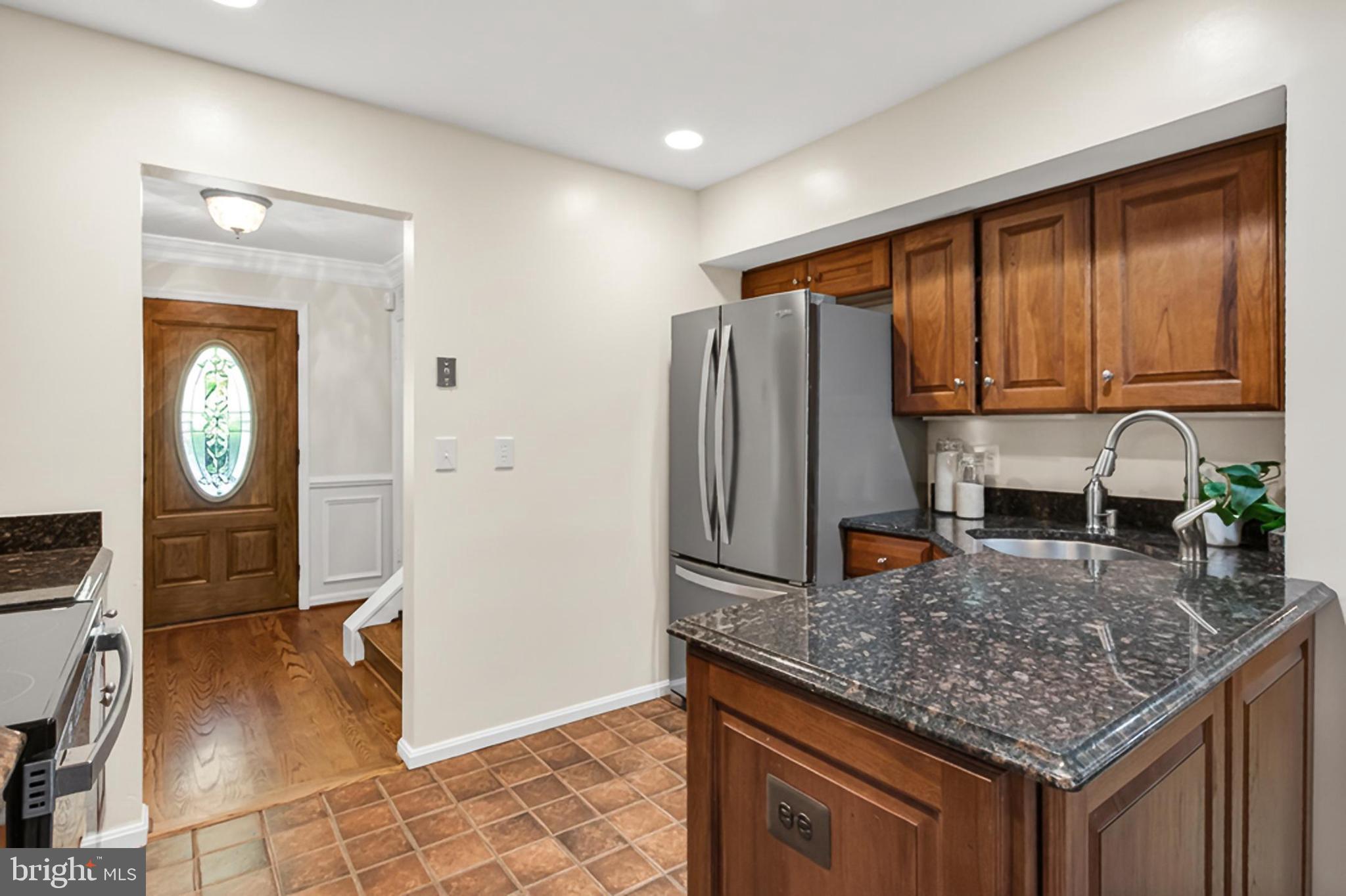 15117 Philip Lee Road Chantilly, VA 20151 - Photo 17 of 80