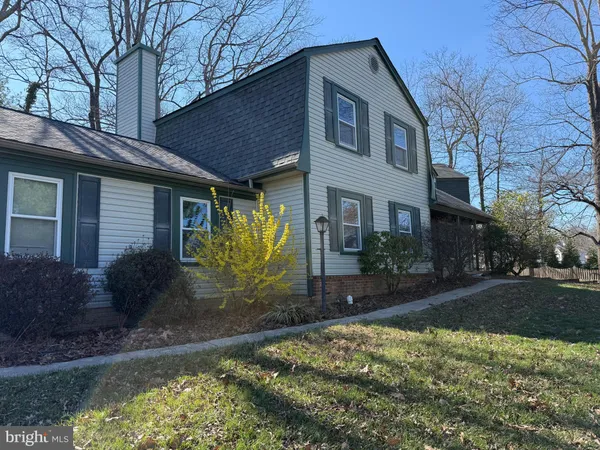 $989,900 | 15117 Philip Lee Road, Chantilly, VA 20151