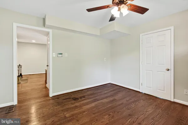 $989,900 | 15117 Philip Lee Road, Chantilly, VA 20151