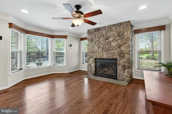$989,900 | 15117 Philip Lee Road, Chantilly, VA 20151