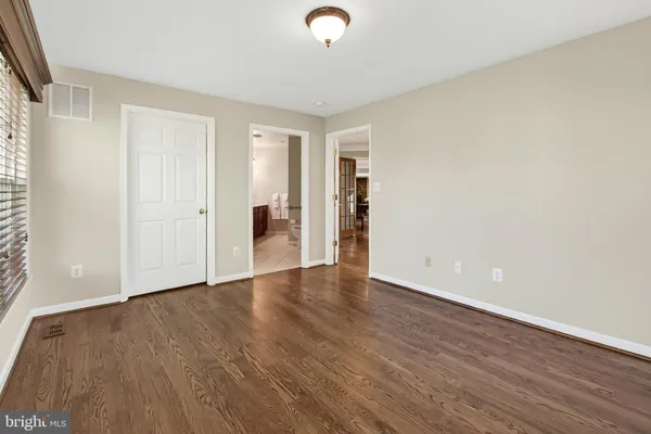 $989,900 | 15117 Philip Lee Road, Chantilly, VA 20151