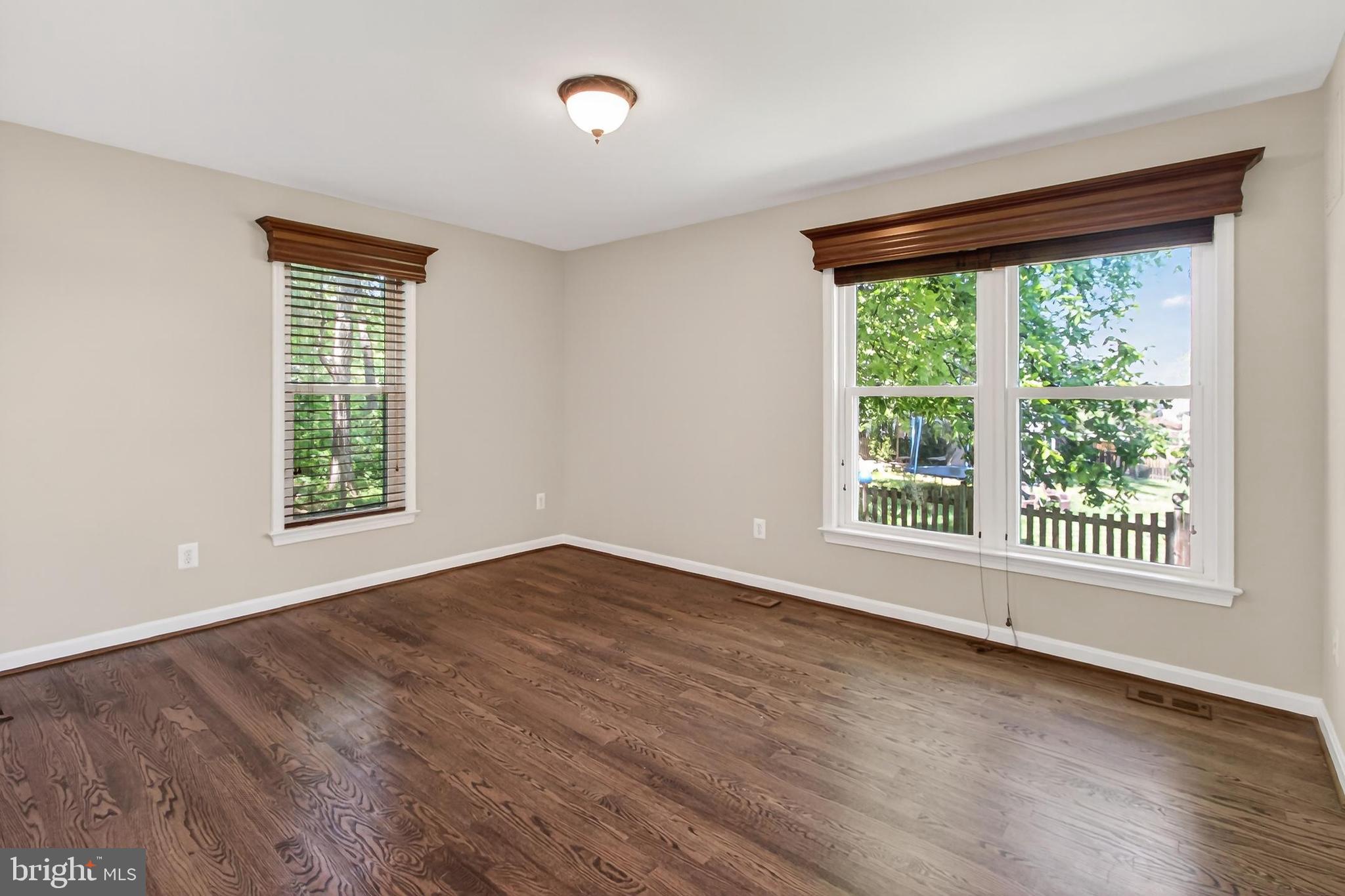15117 Philip Lee Road Chantilly, VA 20151 - Photo 38 of 80