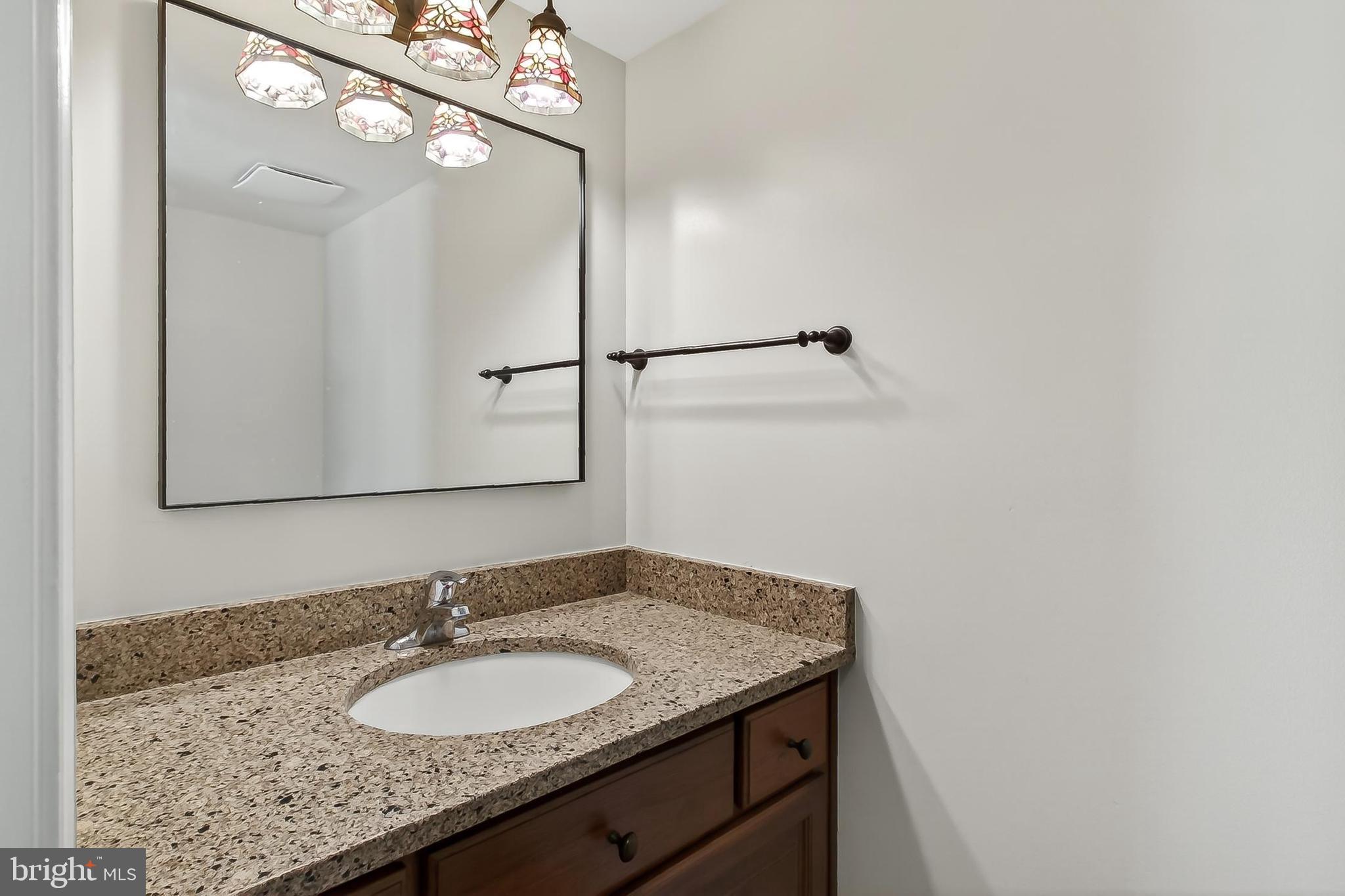 15117 Philip Lee Road Chantilly, VA 20151 - Photo 42 of 71