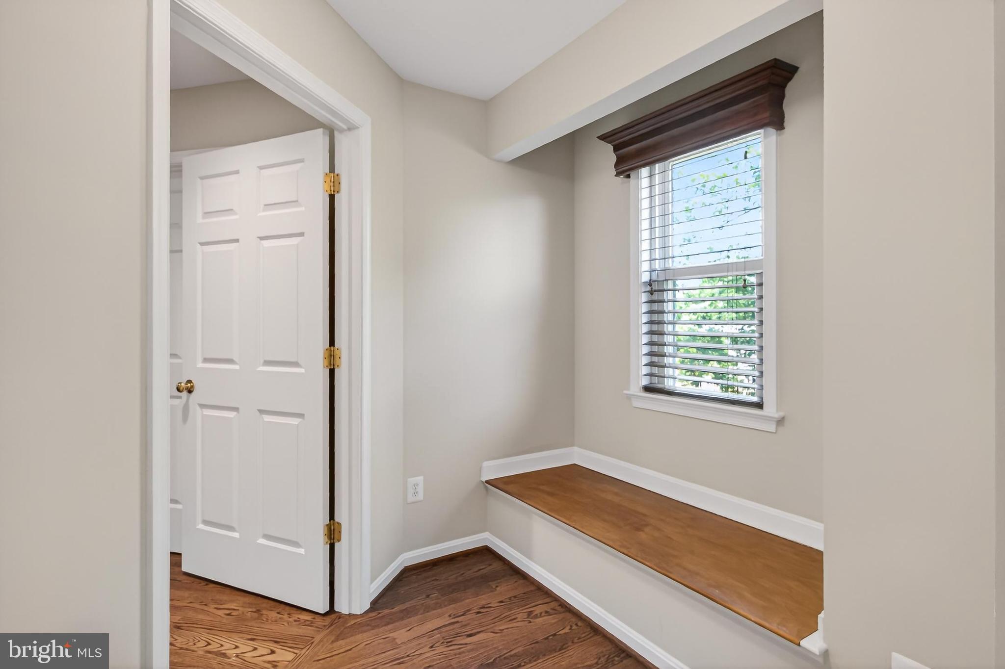 15117 Philip Lee Road Chantilly, VA 20151 - Photo 48 of 80 a room with window and a ceiling fan