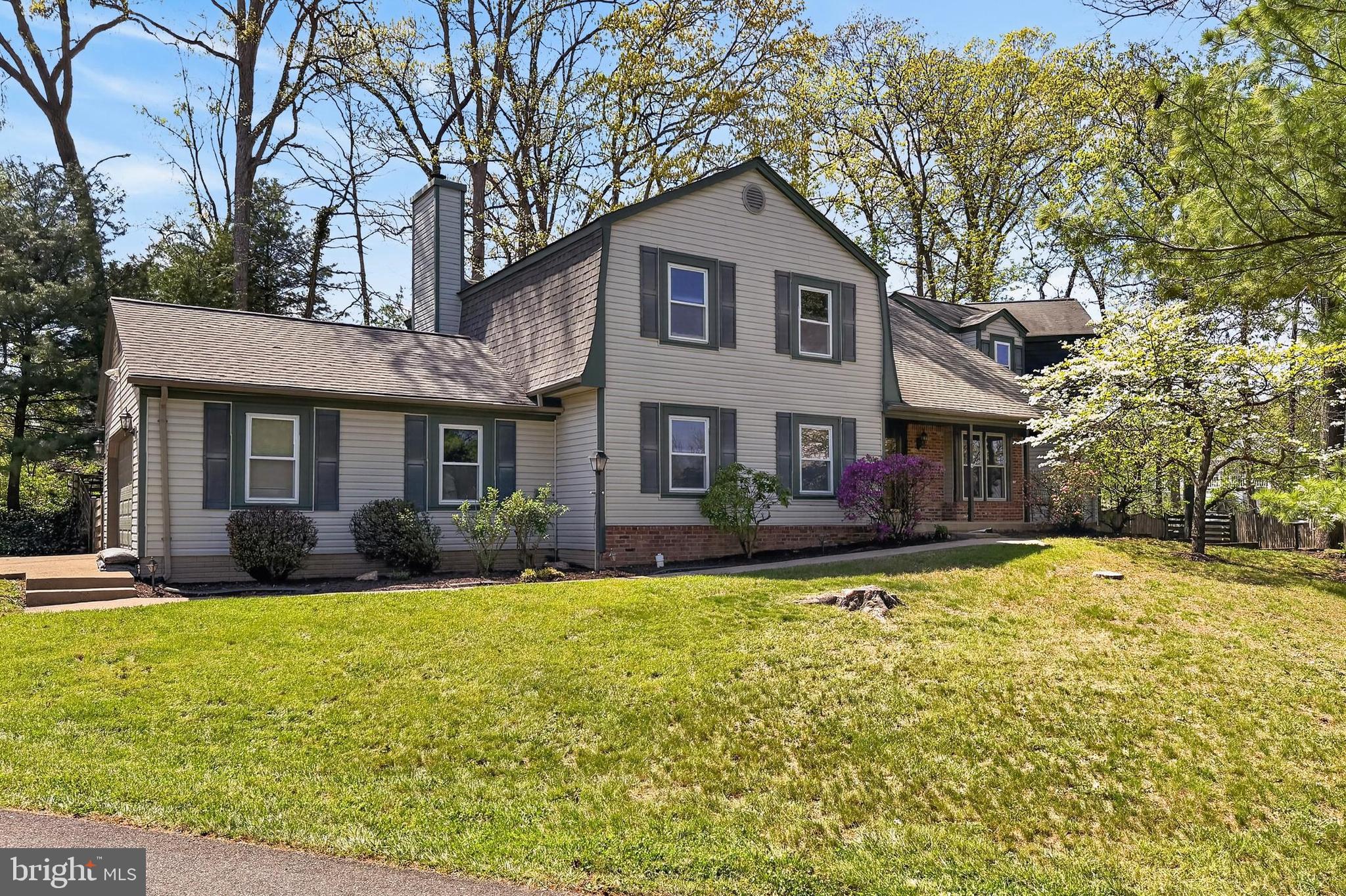 15117 Philip Lee Road Chantilly, VA 20151 - Photo 7 of 71