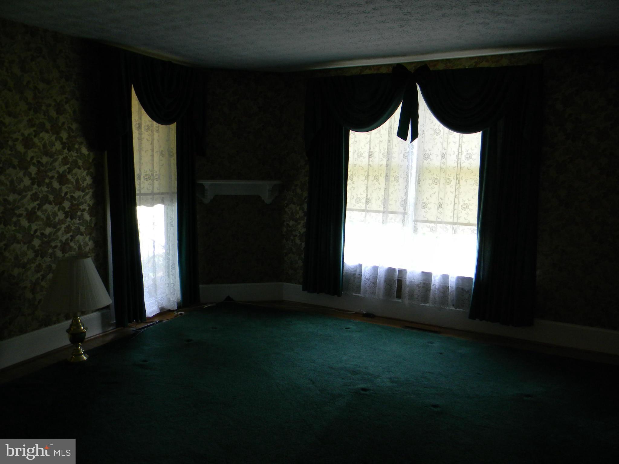 2329 Blue Ball Road Elkton, MD 21921 - Photo 13 of 20 Living Room