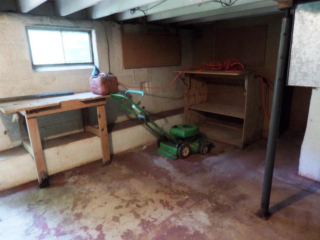167 California Avenue Oak Ridge, TN 37830 - Photo 16 of 19 standupcrawlspace2