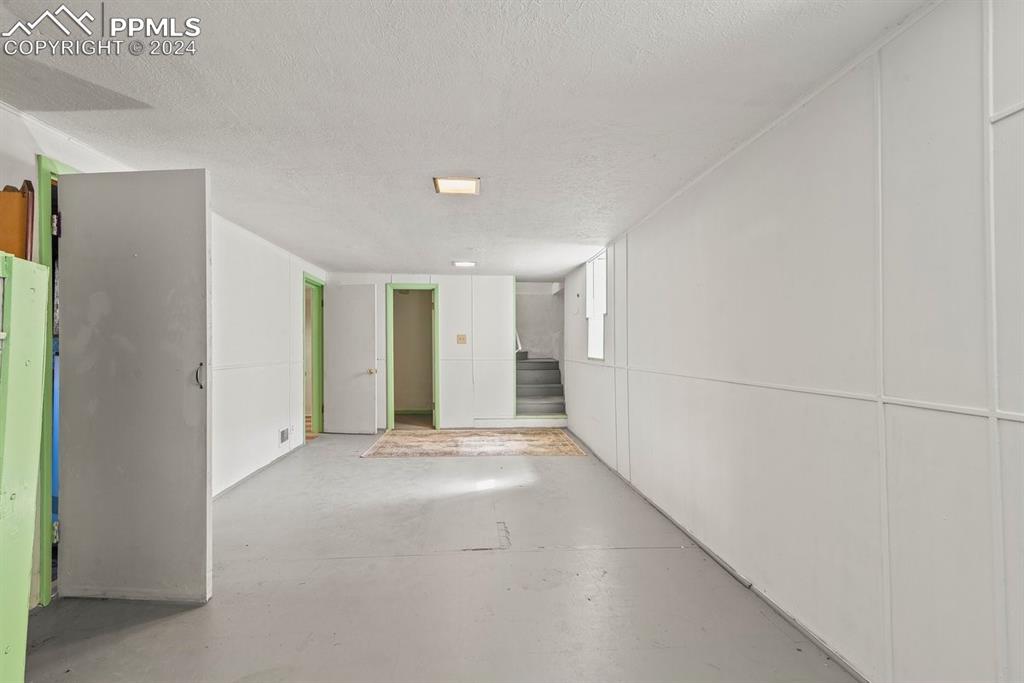 621 Edison Avenue La Junta, CO 81050 - Photo 22 of 30 a view of empty room