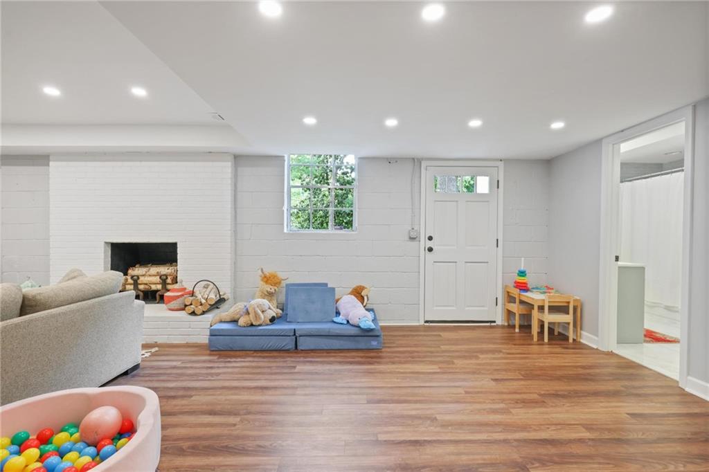 345 Franklin Road Atlanta, GA 30342 - Photo 25 of 34