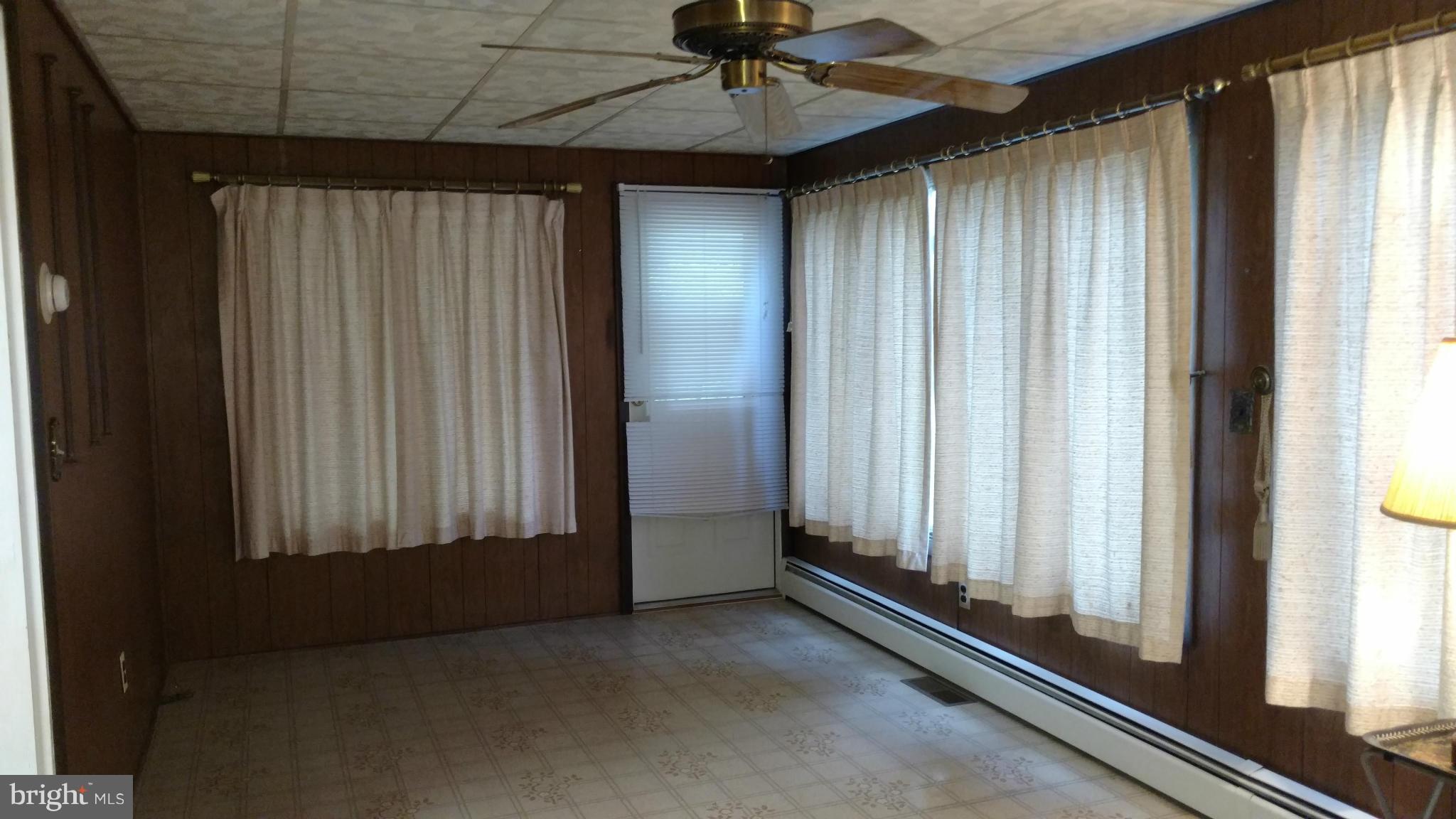 905 Conowingo Road Bel Air, MD 21014 - Photo 15 of 29 Family Room
