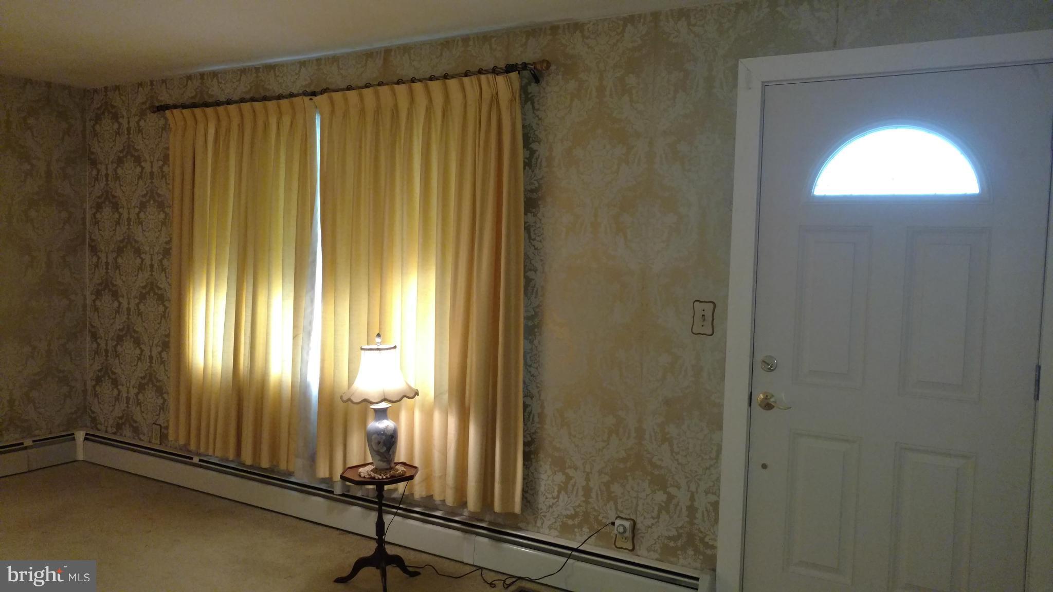 905 Conowingo Road Bel Air, MD 21014 - Photo 7 of 29 Living Room