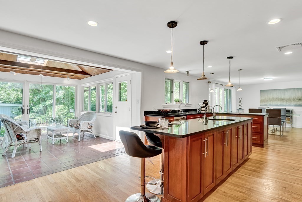 110 Kendall Road Lexington, MA 02421 - Photo 11 of 39