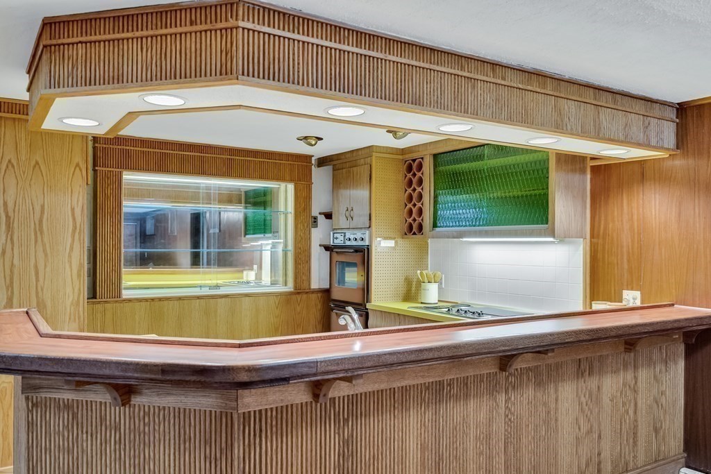 110 Kendall Road Lexington, MA 02421 - Photo 29 of 39