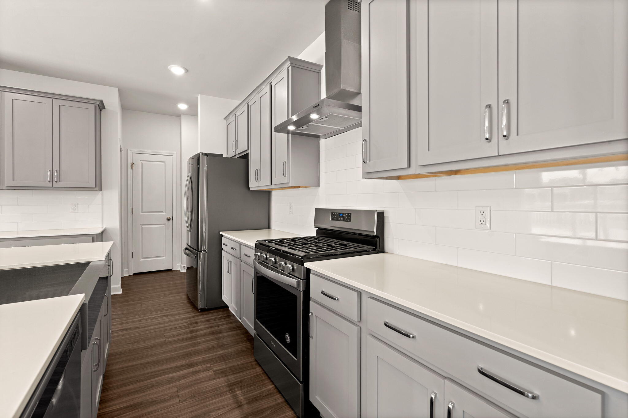 409 Trevi Lane Summerville, SC 29486 - Photo 15 of 37 15-web-or-mls-14