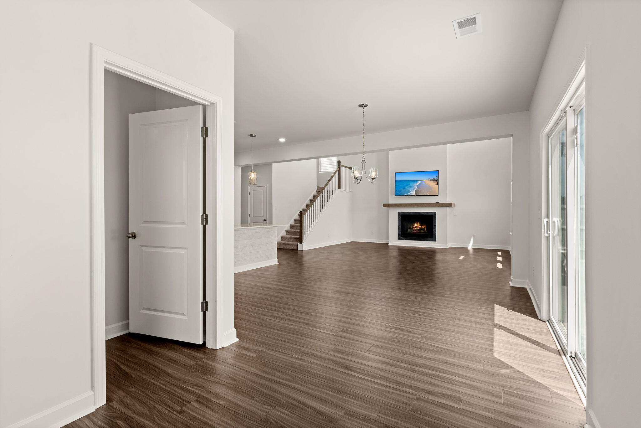 409 Trevi Lane Summerville, SC 29486 - Photo 19 of 37 19-web-or-mls-18