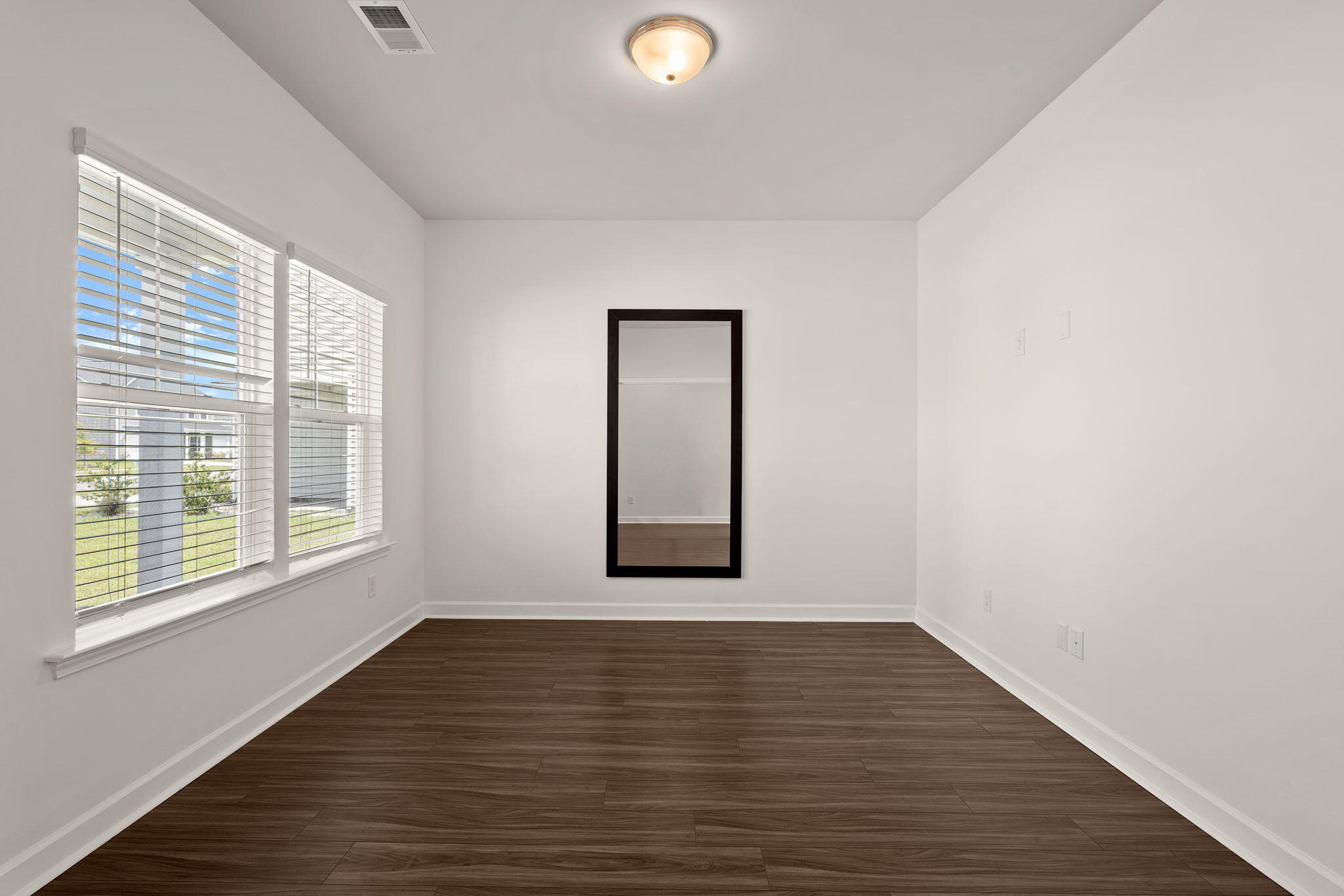 409 Trevi Lane Summerville, SC 29486 - Photo 7 of 37 7-web-or-mls-6