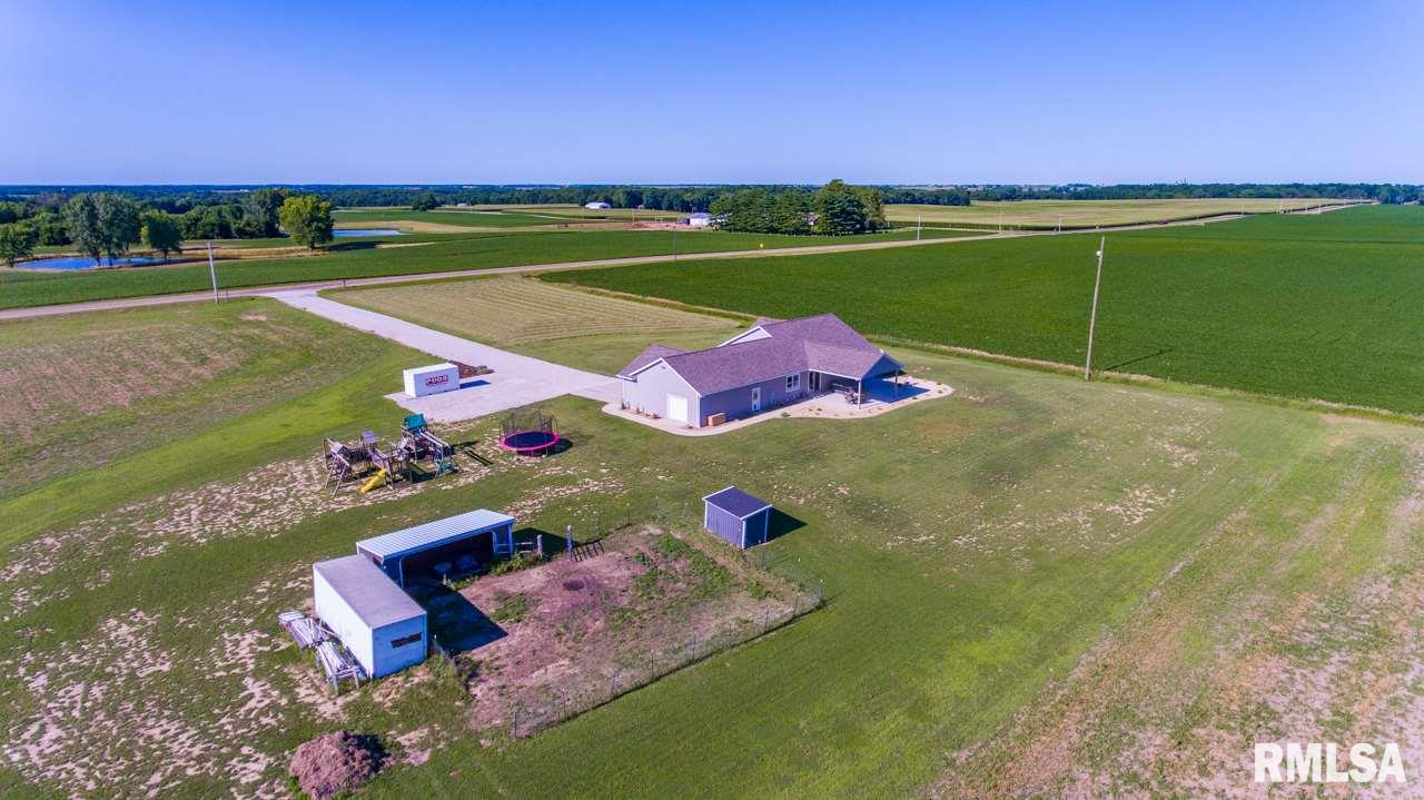 929 Banta Road Lowpoint, IL 61545 - Photo 30 of 36 Gallery Image 30