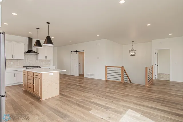 $608,954 | 3187 66th Avenue South, Fargo, ND 58104