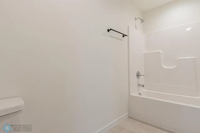 $608,954 | 3187 66th Avenue South, Fargo, ND 58104