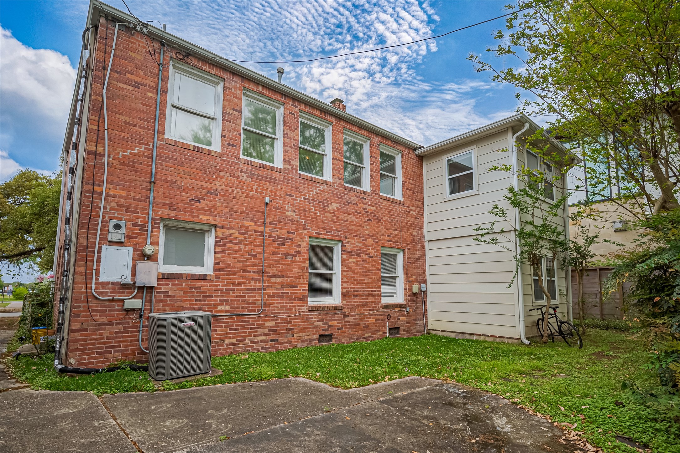 2163 University Boulevard Houston, TX 77030 - Photo 39 of 42