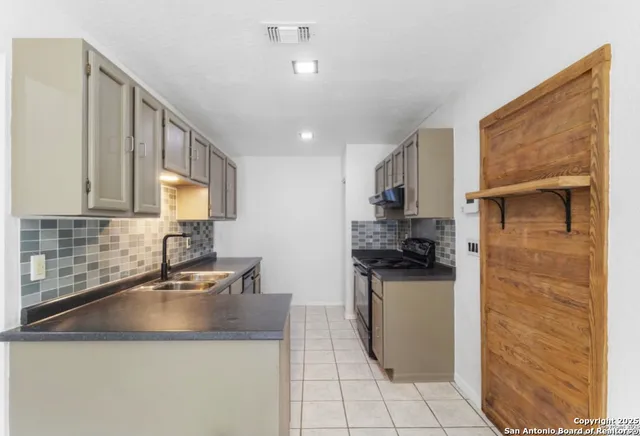 $204,899 | 5530 Rangeland Street, San Antonio, TX 78247