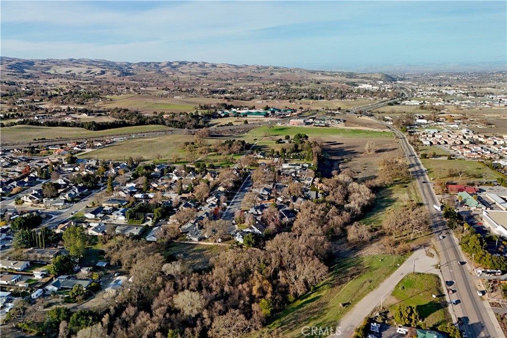 42 Old County Road Templeton, CA 93465 - Photo 7 of 9 an aerial view of a city