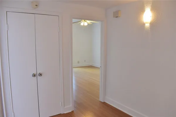 $1,295 | 2425 Underwood Street, Unit 350, Houston, TX 77030