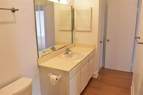$1,295 | 2425 Underwood Street, Unit 350, Houston, TX 77030