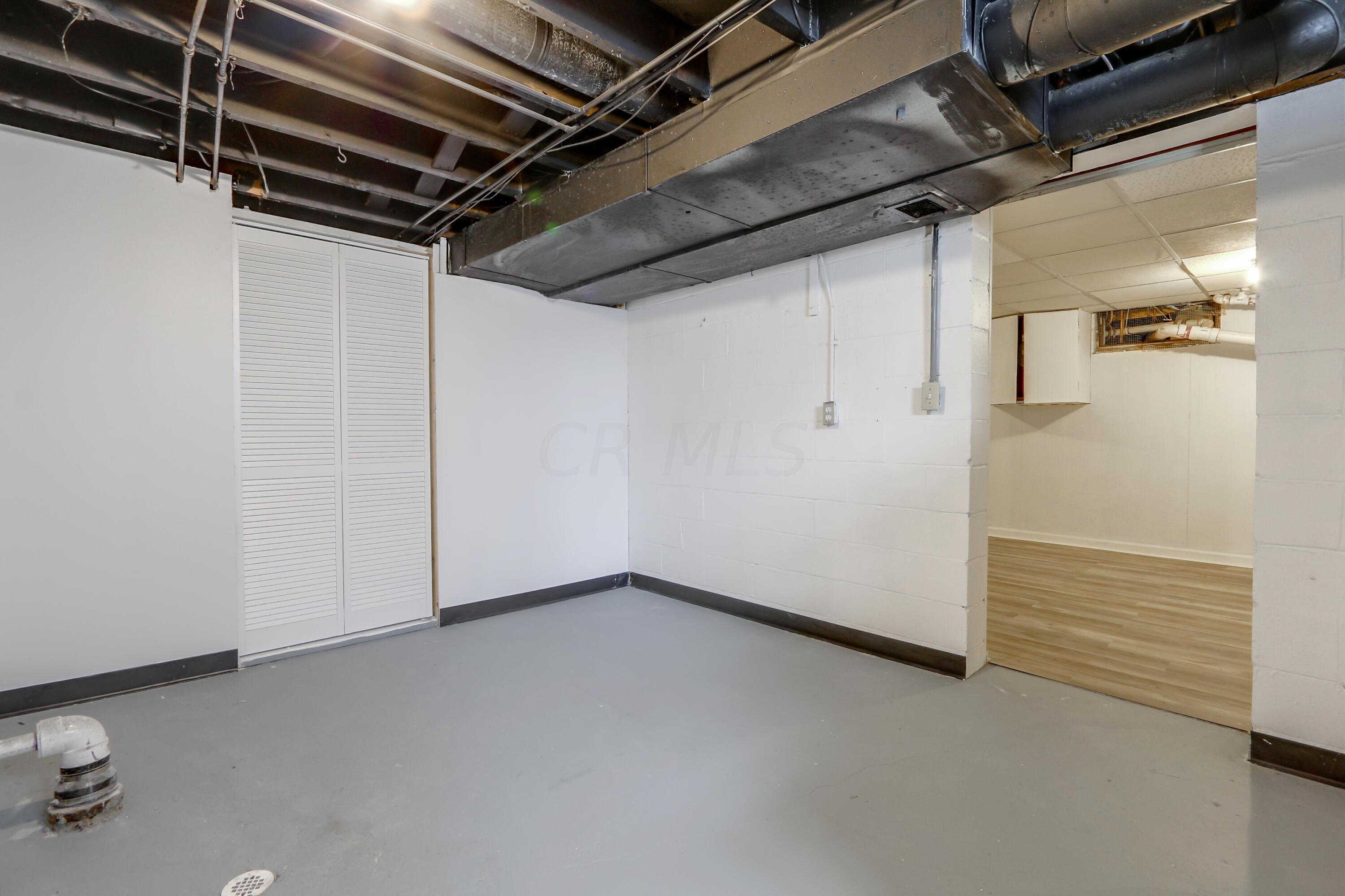70 North James Road Columbus, OH 43213 - Photo 32 of 41 Gallery Image 32