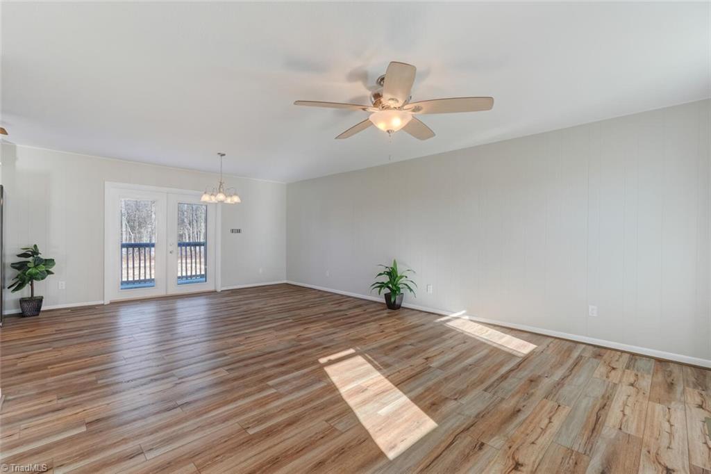 780 Summit Loop Eden, NC 27288 - Photo 5 of 34