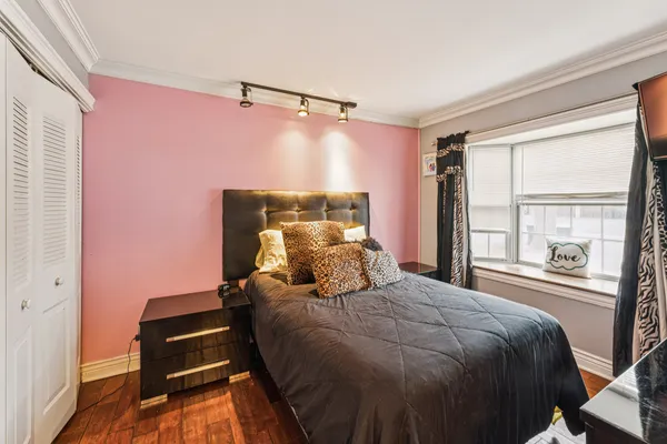 $354,900 | 500 Ascot Lane, Streamwood, IL 60107