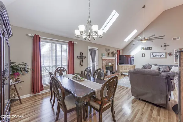 $295,500 | 97 Autumn Valley Drive, Jackson, TN 38305