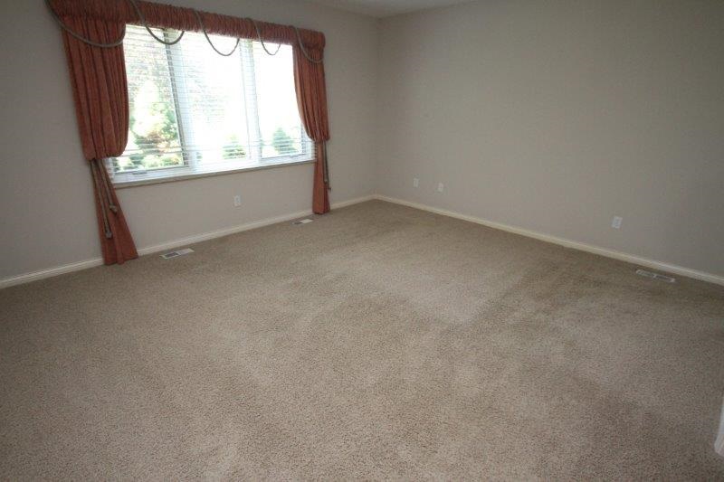 9825 Lyonhurst Road Fort Wayne, IN 46804 - Photo 5 of 18 Gallery Image 5