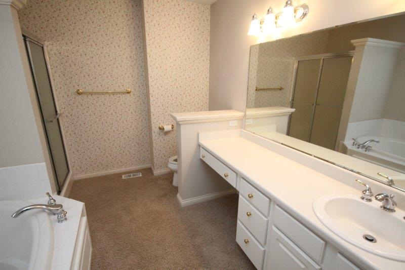 9825 Lyonhurst Road Fort Wayne, IN 46804 - Photo 9 of 18 Gallery Image 9