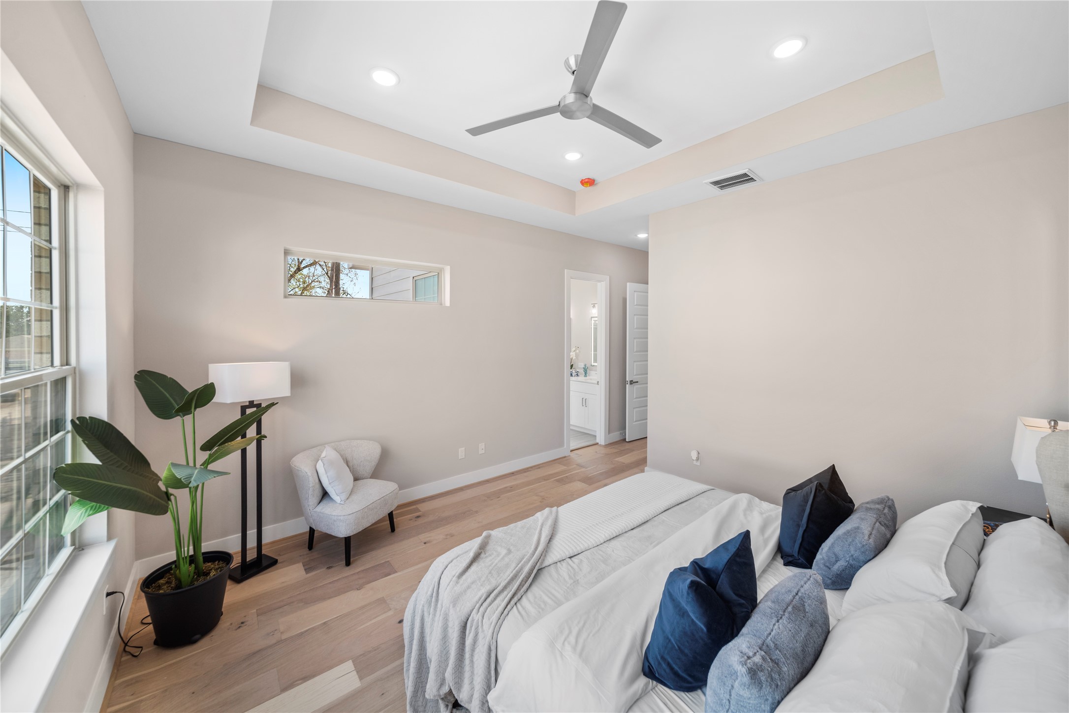 303 Queen Sude Lane Houston, TX 77091 - Photo 16 of 27