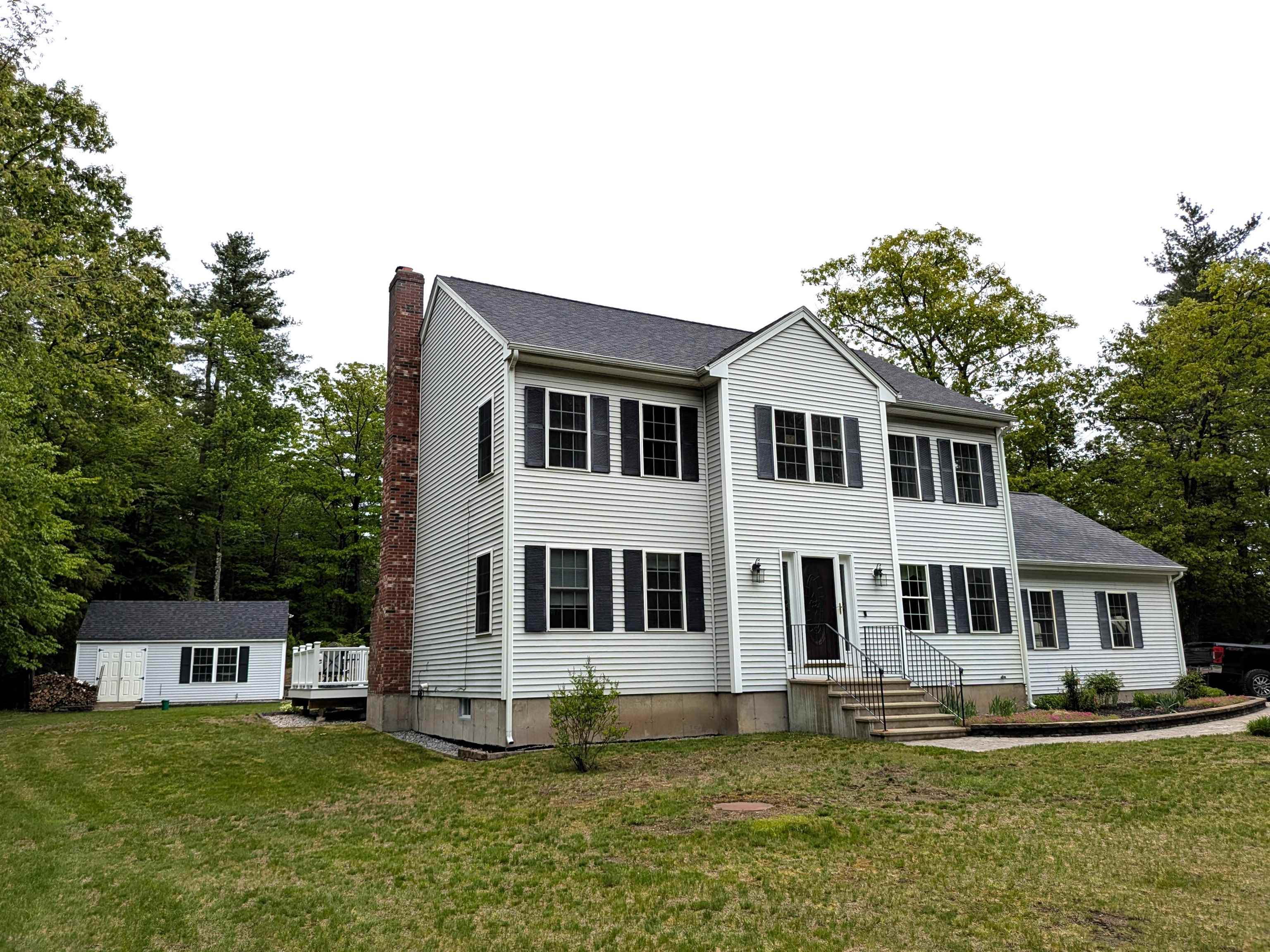 29 Bear Run Temple, NH 03084 - Photo 2 of 47