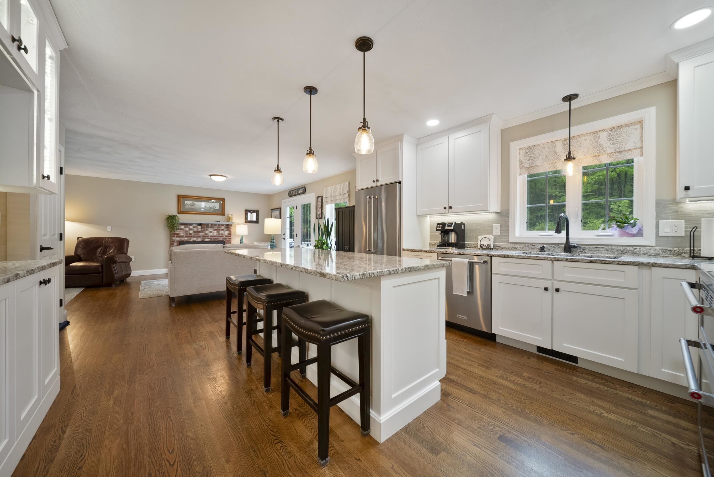 29 Bear Run Temple, NH 03084 - Photo 9 of 47