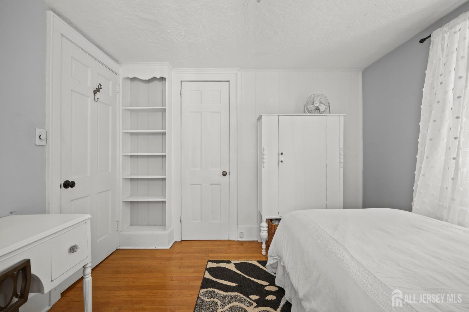 386 Franklin Road North Brunswick, NJ 08902 - Photo 18 of 66