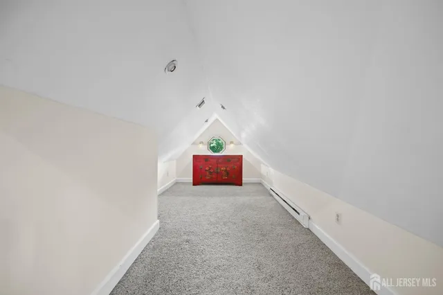 $685,000 | 386 Franklin Road, North Brunswick, NJ 08902