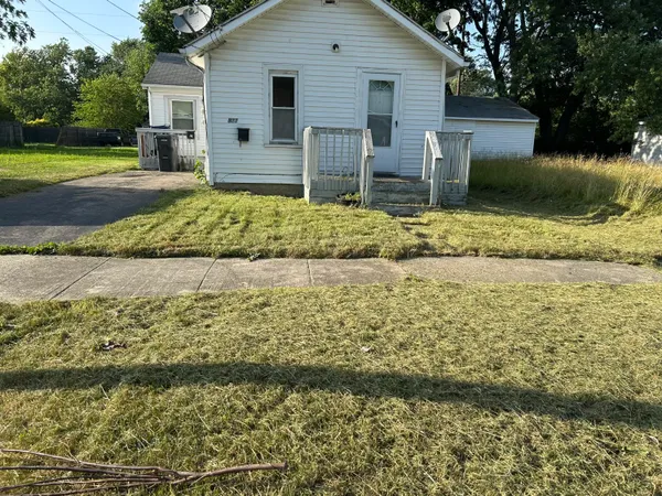 $41,900 | 822 Campbell Street, Flint, MI 48507