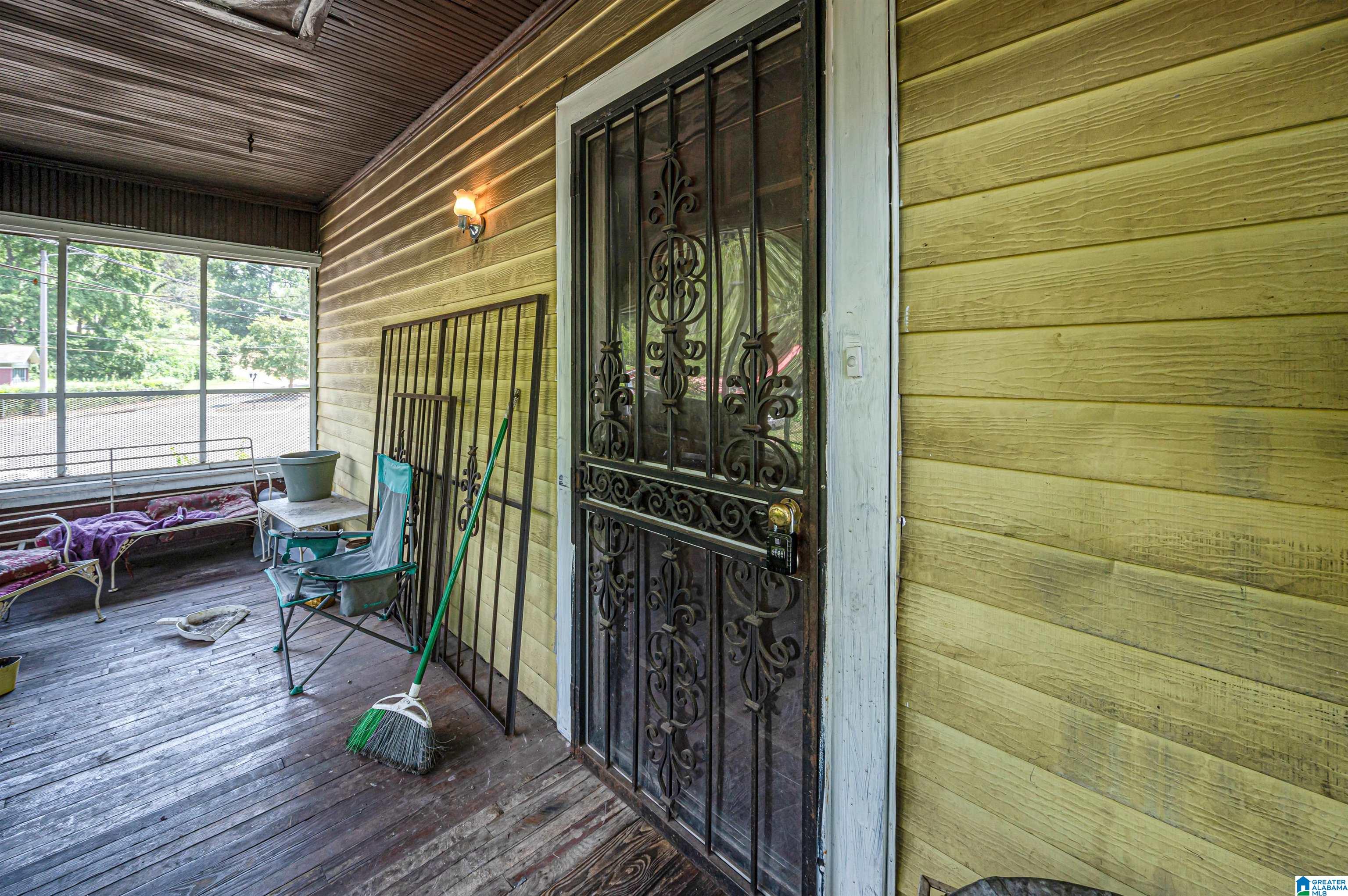 1604 Fred L Shuttlesworth Road Birmingham, AL 35234 - Photo 5 of 22