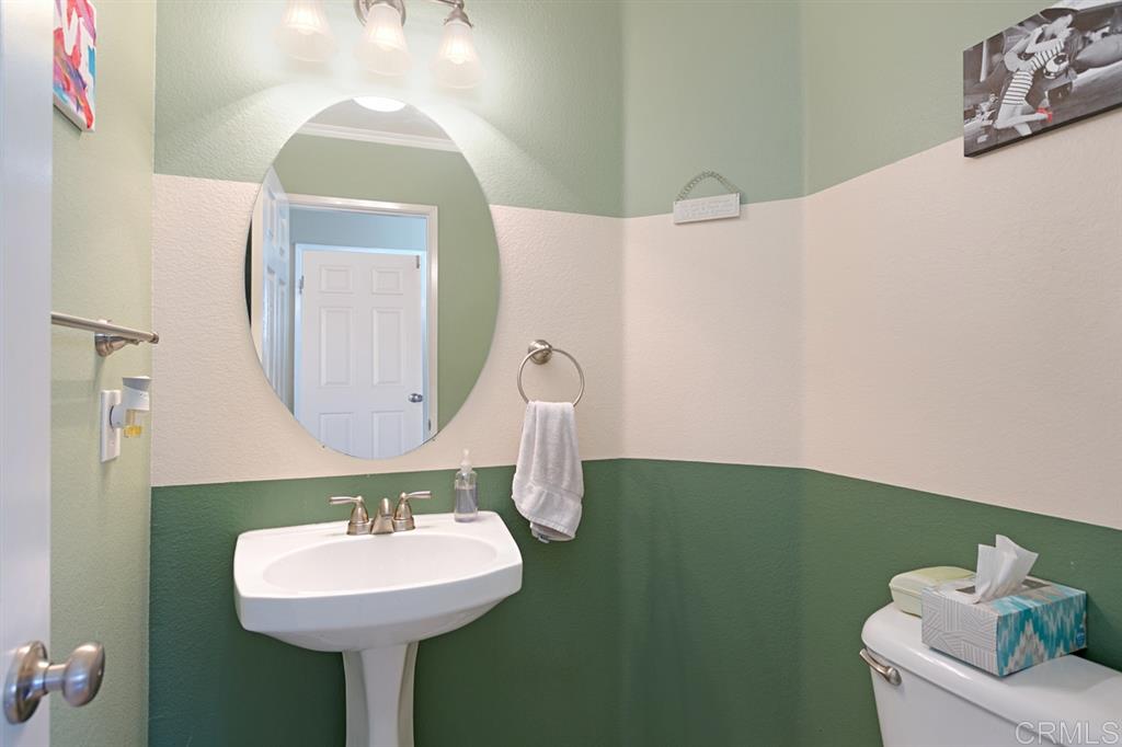 1129 Cambria Way Encinitas, CA 92024 - Photo 13 of 24 Gallery Image 13