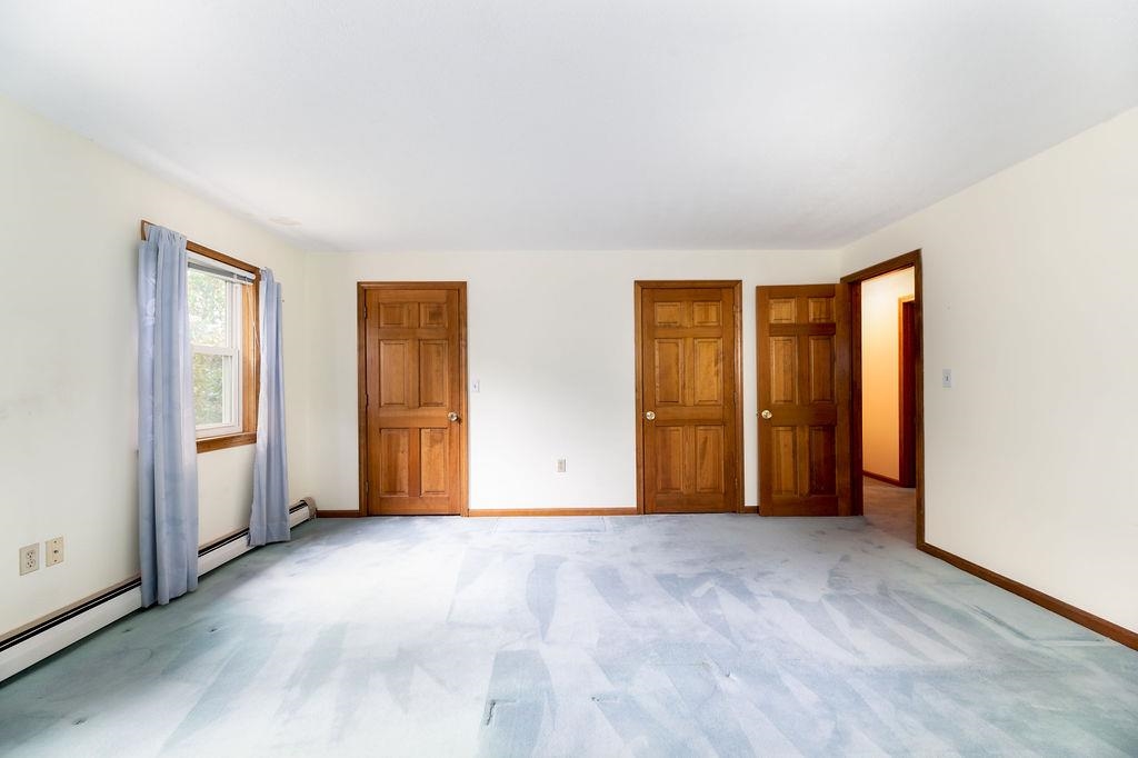 12 R Tiger Tail Circle Derry, NH 03038 - Photo 10 of 15